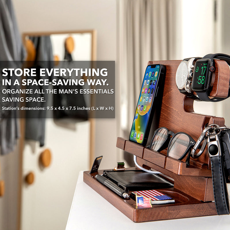 Wood personalized docking station for smartphone