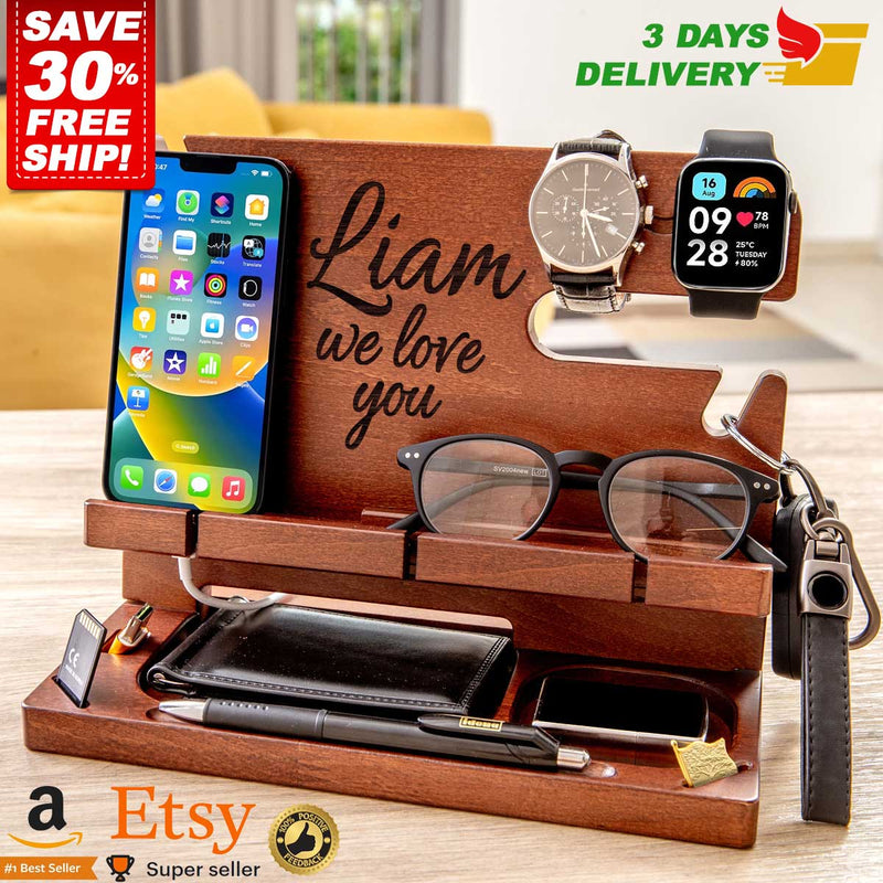 Personalized wooden docking station with phone, watch, wallet, keys, glasses and engraved name and message, perfect gift for men